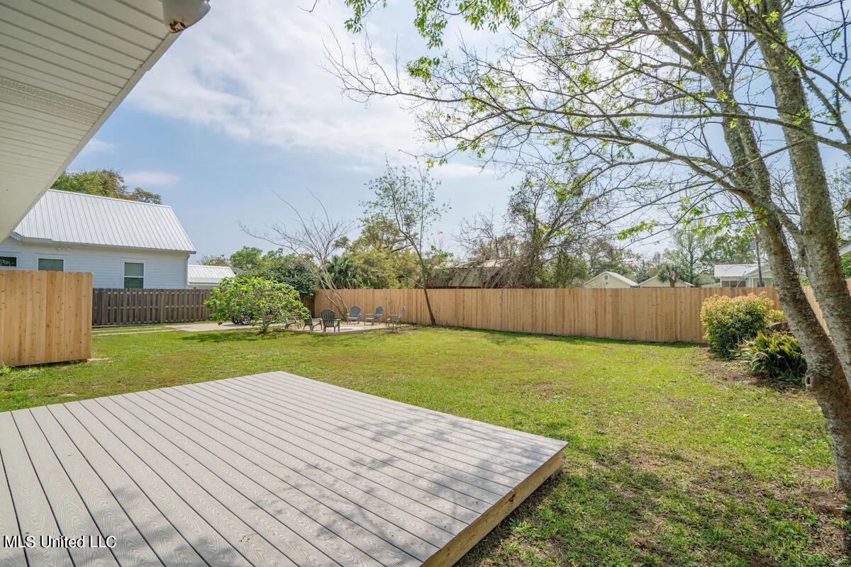 126 Bookter Street Bay St. Louis, MS 39520 - Photo 15 of 18 20240313194722083935000000-o