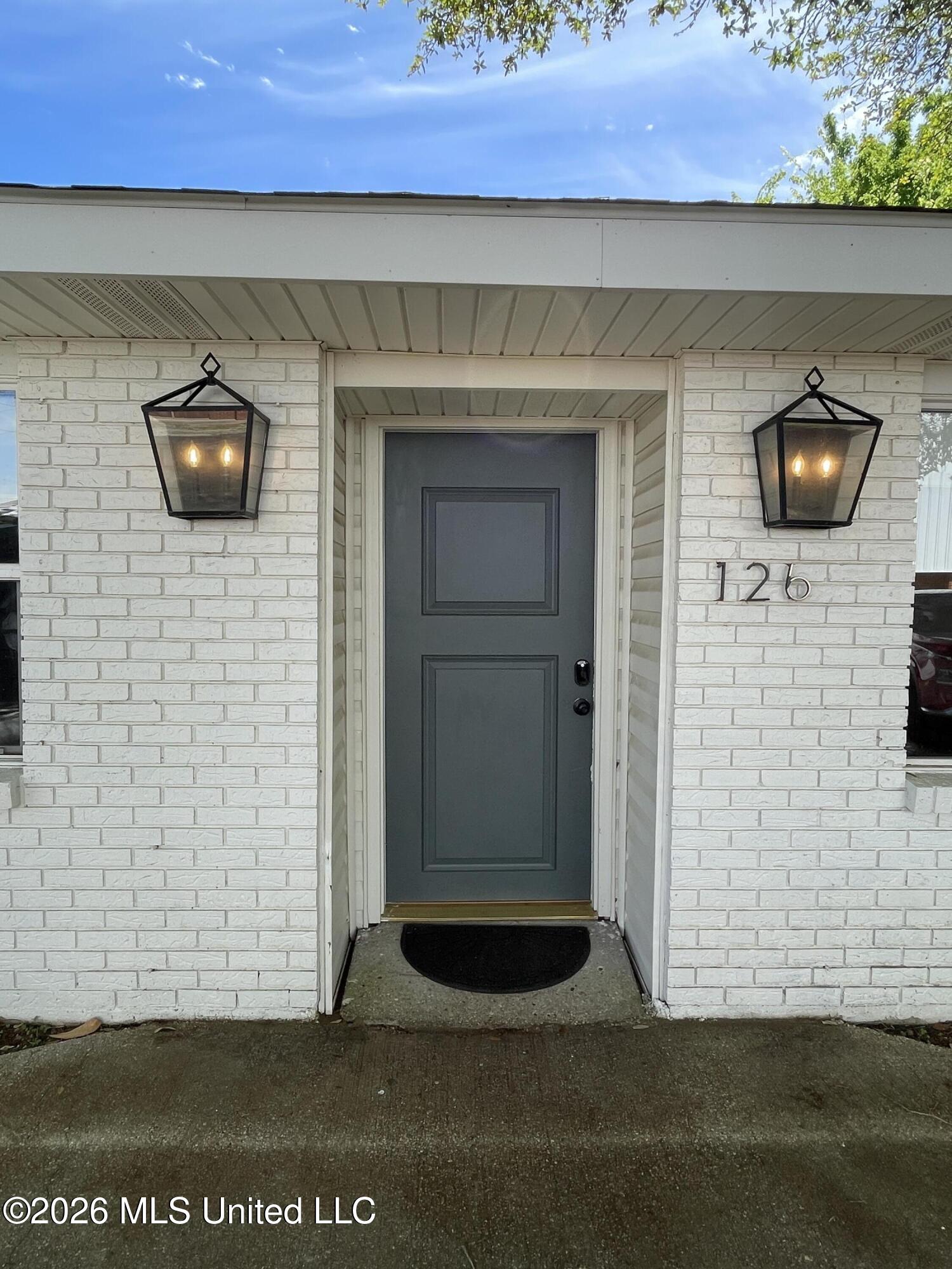 126 Bookter Street Bay St. Louis, MS 39520 - Photo 2 of 18 IMG_9857
