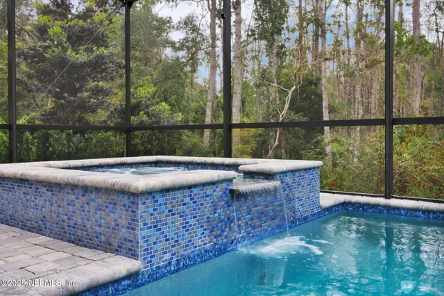 a view of a tennis court