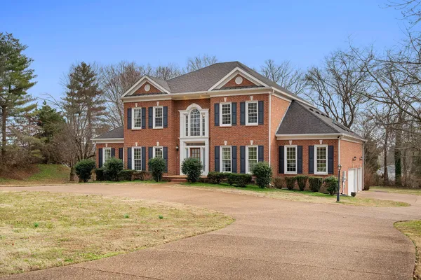 $1,599,999 | 501 Solomon Drive, Franklin, TN 37064