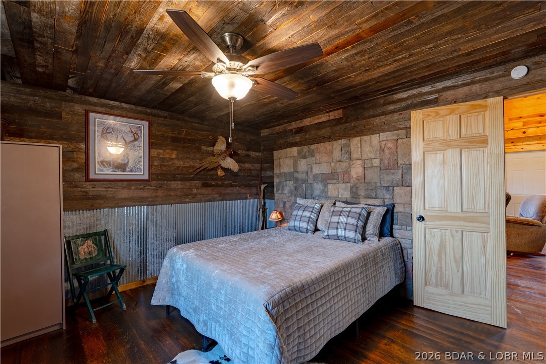 3115 Green Ridge Drive Climax Springs, MO 65324 - Photo 19 of 32