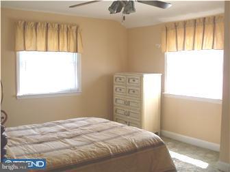 303 Russell Street Ridley Park, PA 19078 - Photo 6 of 10 Bedroom - Main