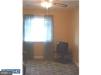 303 Russell Street Ridley Park, PA 19078 - Photo 8 of 10 Bedroom 3
