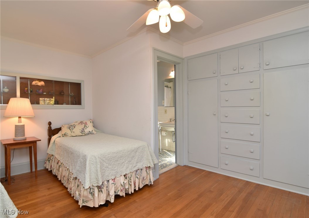 2887 Kingsley Road Shaker Heights, OH 44122 - Photo 30 of 40 It features built-in closets and drawers and a ceiling fan