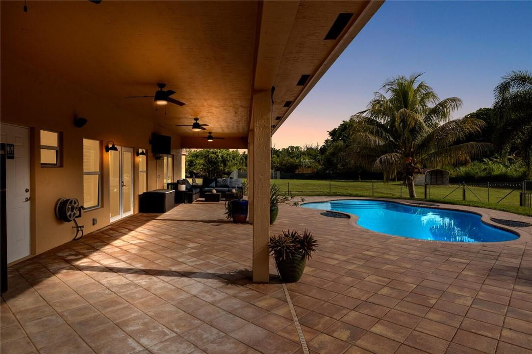 5701 Southwest 210th Terrace Southwest Ranches, FL 33332 - Photo 35 of 75 Photo 35