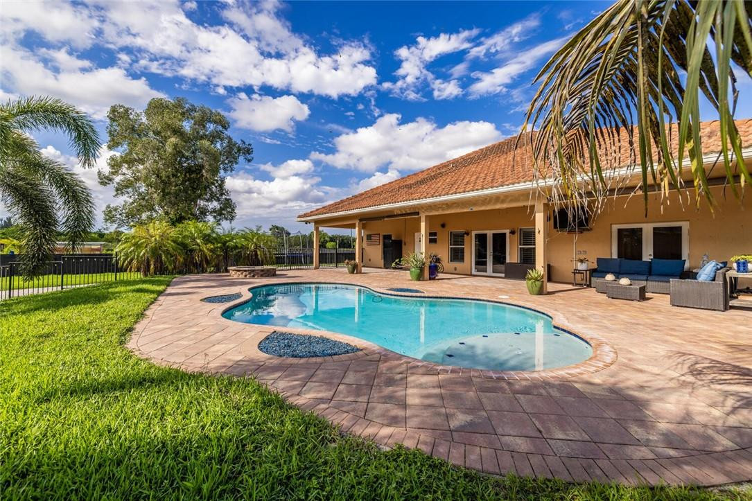 5701 Southwest 210th Terrace Southwest Ranches, FL 33332 - Photo 43 of 75 Photo 43