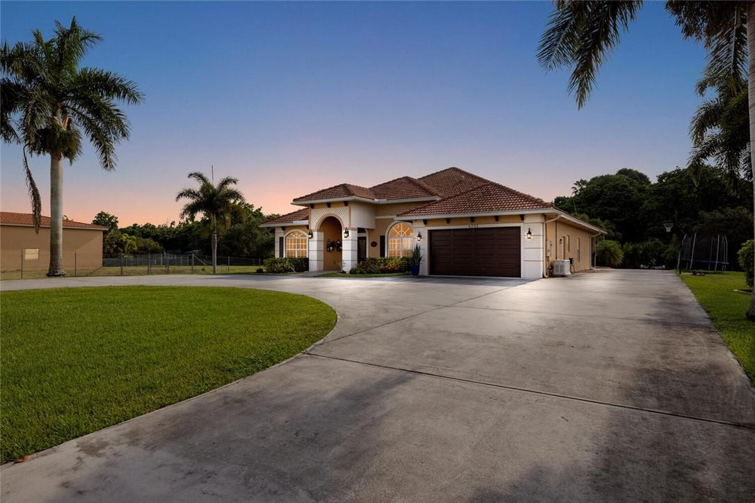 5701 Southwest 210th Terrace Southwest Ranches, FL 33332 - Photo 5 of 75 Photo 5