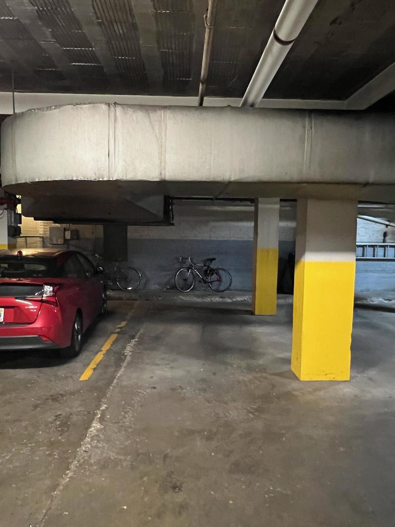 1585 Ridge Avenue, Unit 302 Evanston, IL 60201 - Photo 13 of 21 a view of a garage with table