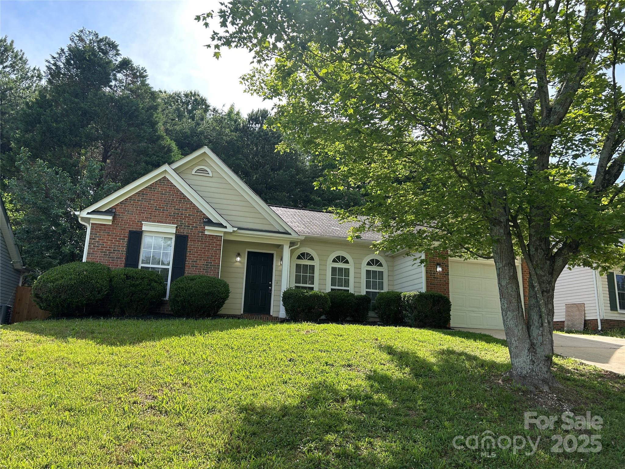 3124 Burkston Road Charlotte, NC 28269 - Photo 2 of 3
