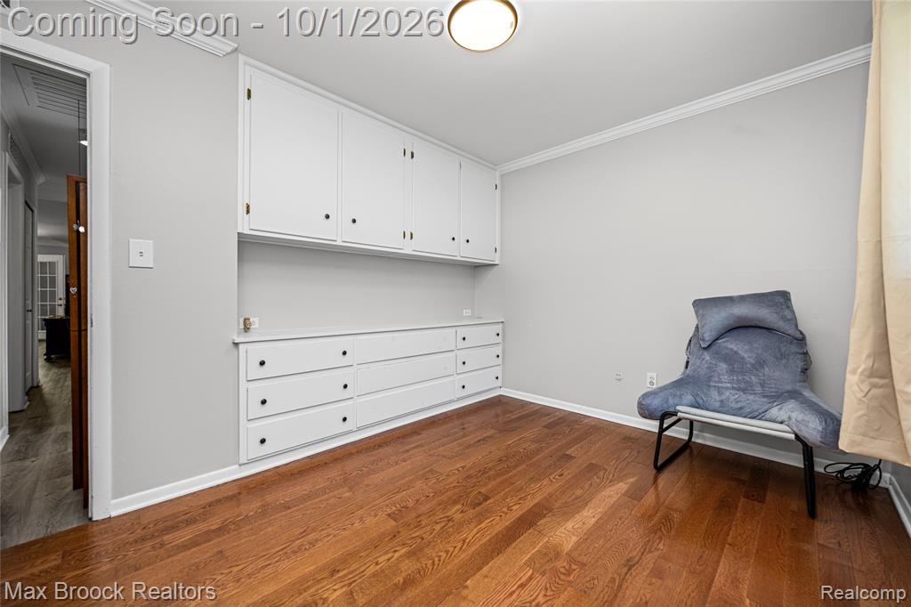 23244 Tuck Road Farmington Hills, MI 48336 - Photo 25 of 53 Gallery Image 25