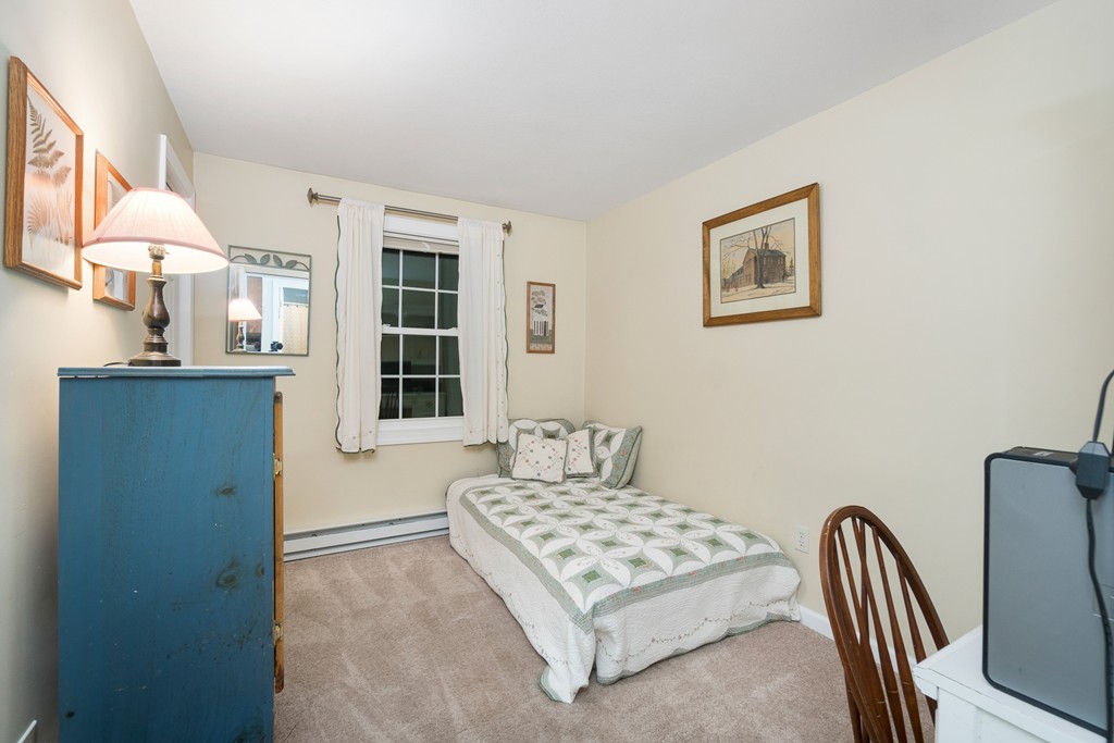 25 Lake George Road Wales, MA 01081 - Photo 11 of 24