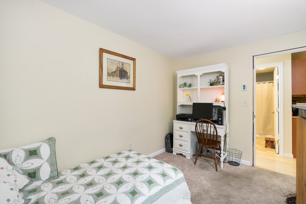 25 Lake George Road Wales, MA 01081 - Photo 12 of 24