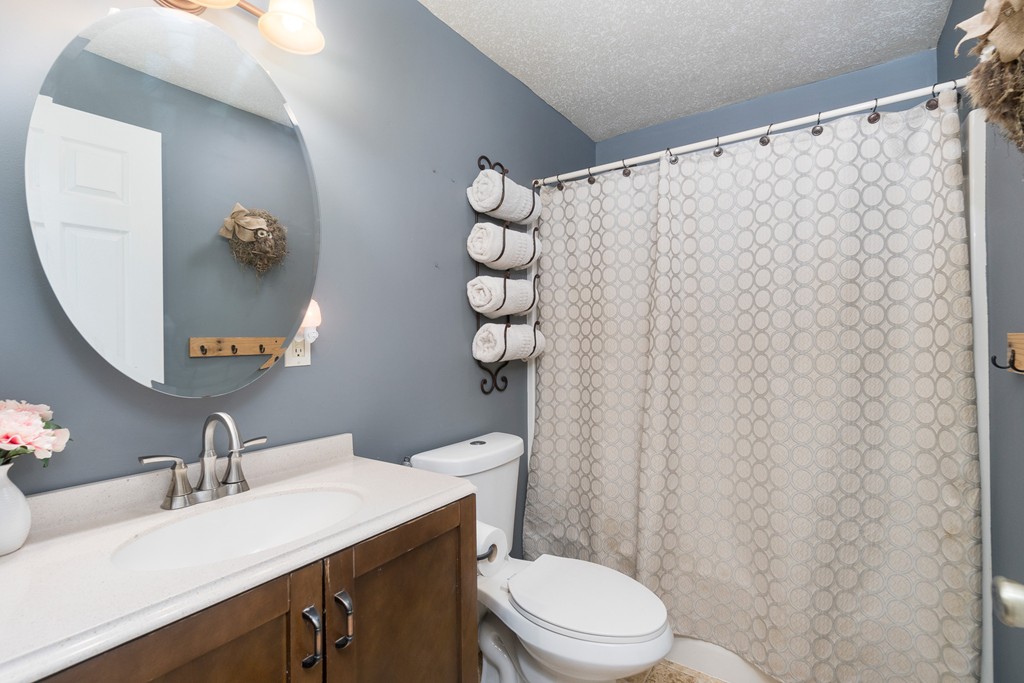 25 Lake George Road Wales, MA 01081 - Photo 13 of 24