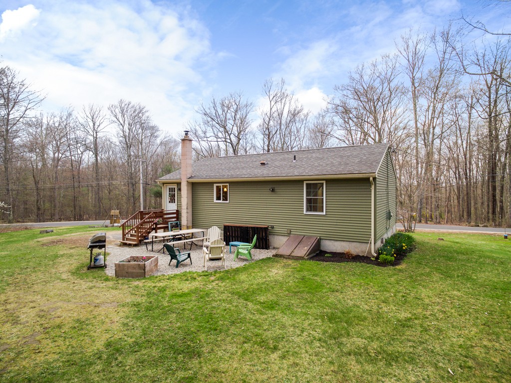 25 Lake George Road Wales, MA 01081 - Photo 21 of 24