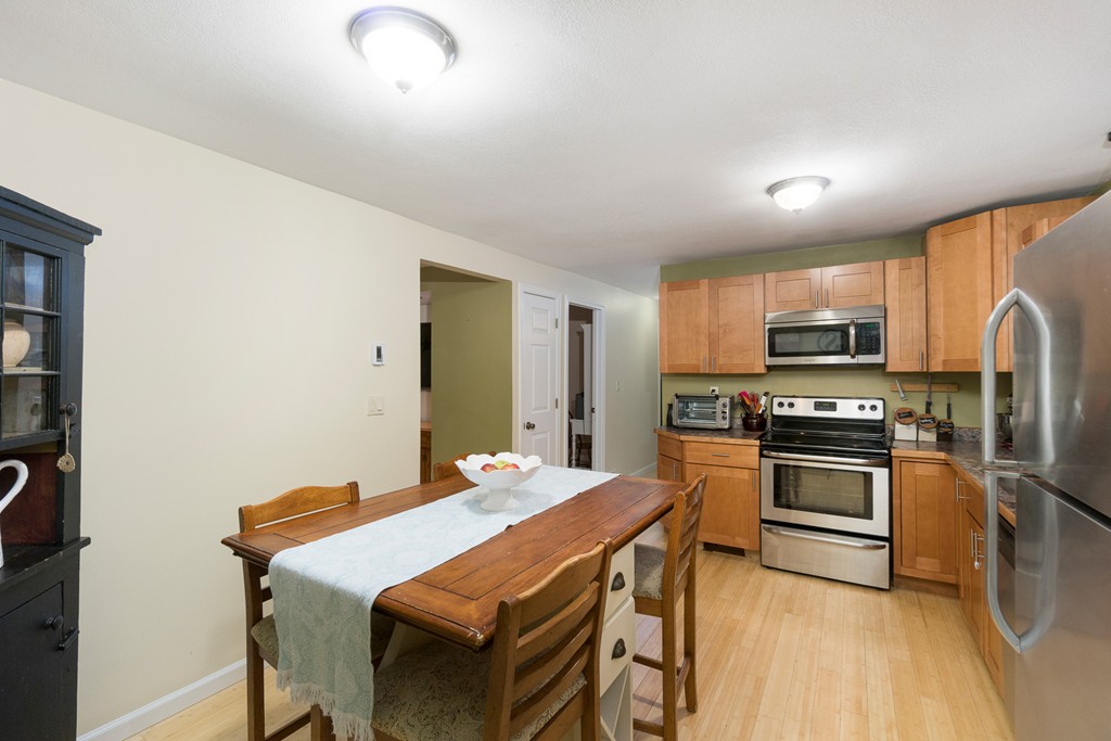 25 Lake George Road Wales, MA 01081 - Photo 3 of 24