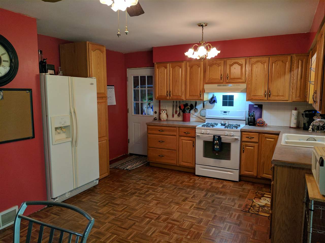 2054 Madsen Road Saginaw, MI 48601 - Photo 4 of 25 Gallery Image 4