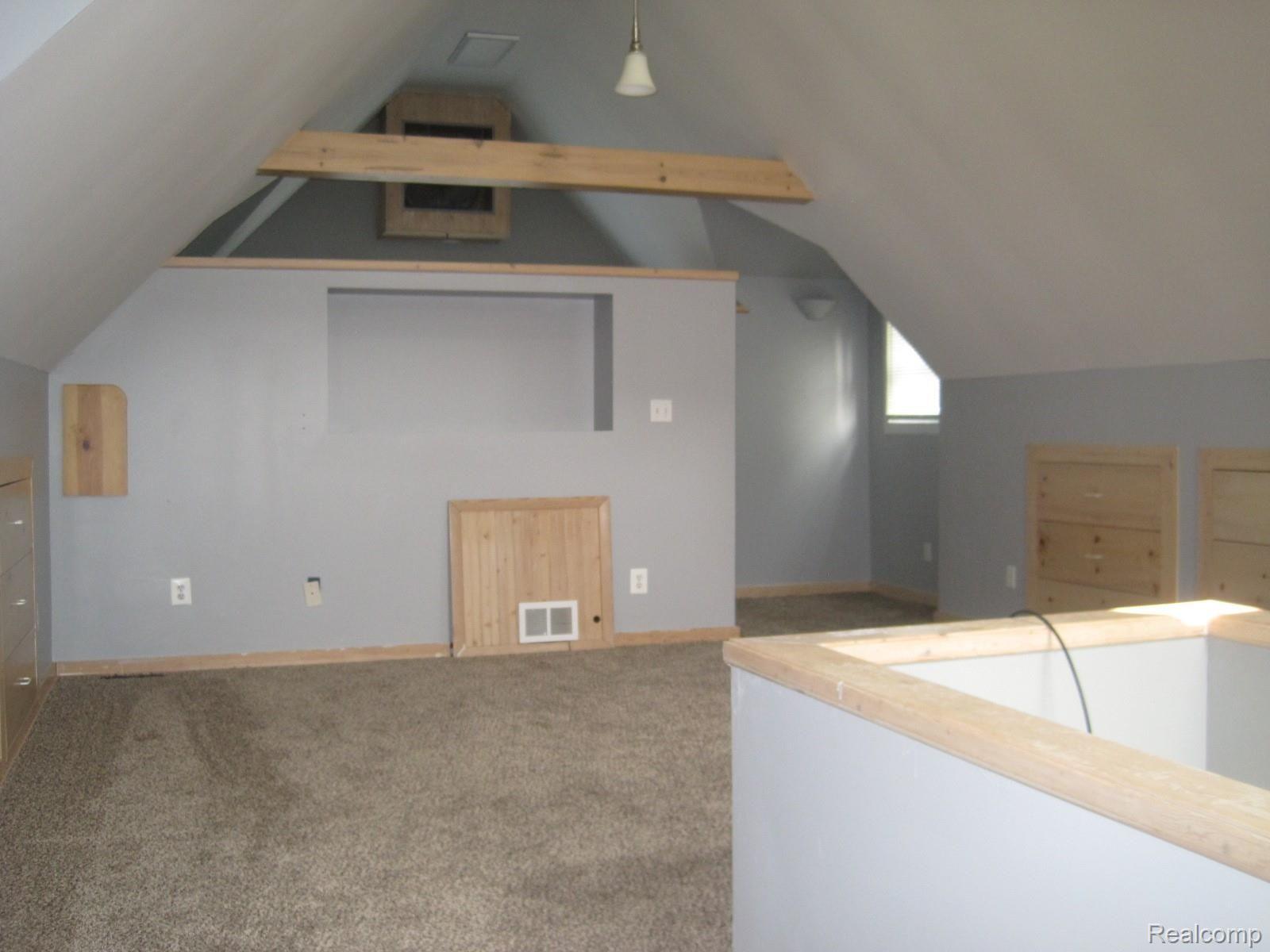 19 Oriole Road Pontiac, MI 48341 - Photo 5 of 18 Bedroom