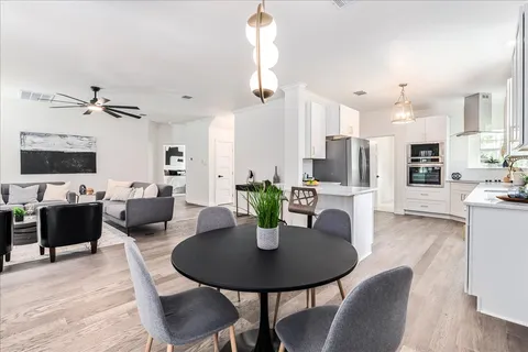 $849,000 | 201 Timpanagos Drive, Lakeway, TX 78734