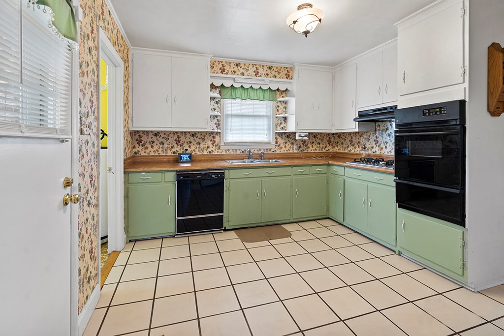 203 Keels Road West Hodges, SC 29653 - Photo 7 of 15 Gallery Image 7