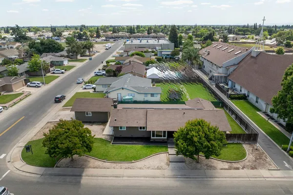 $596,000 | 2211 California Street, Escalon, CA 95320