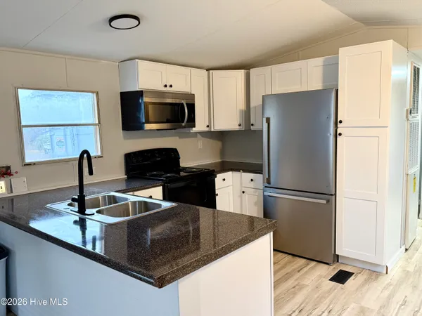 $1,475 | 388 Kestrel Drive Southwest, Shallotte, NC 28470