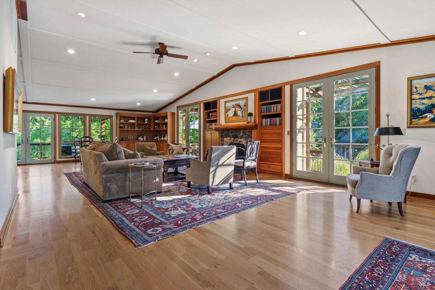 22200 Puccioni Road Healdsburg, CA 95448 - Photo 6 of 63