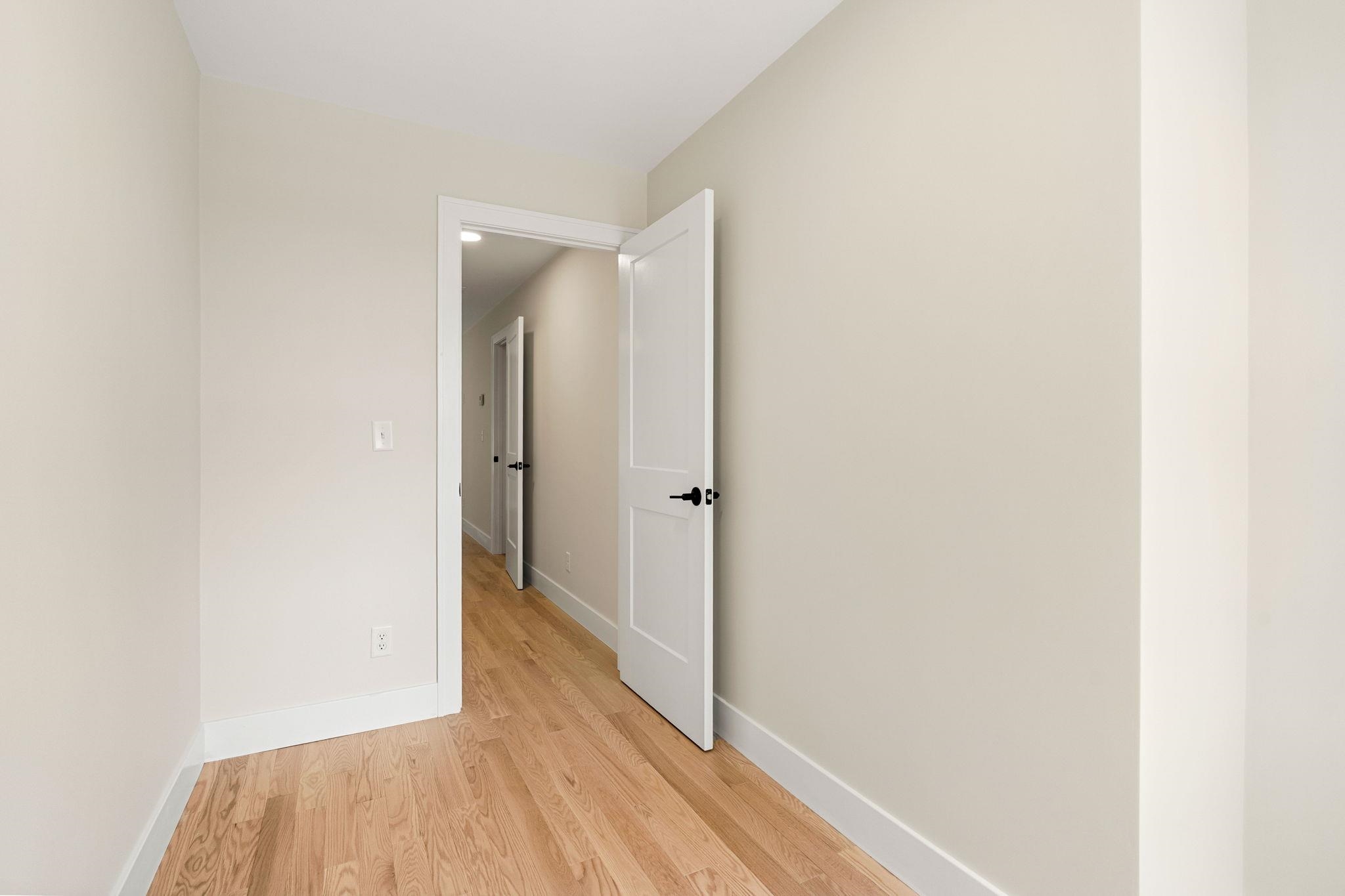 21 Speare Road, Unit A Hudson, NH 03051 - Photo 33 of 52
