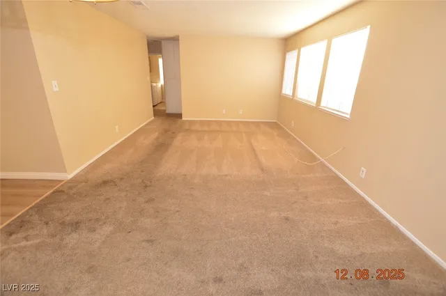 $1,100 | 5267 Del Gado Drive, Unit C, Las Vegas, NV 89103