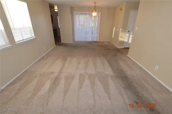 $950 | 5267 Del Gado Drive, Unit C, Las Vegas, NV 89103