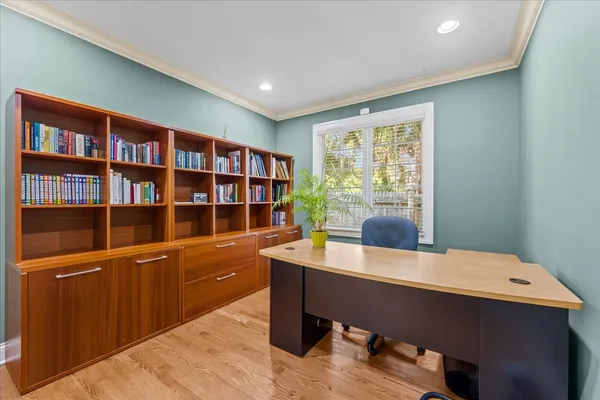 $1,350,000 | 1303 Glencoe Avenue, Highland Park, IL 60035