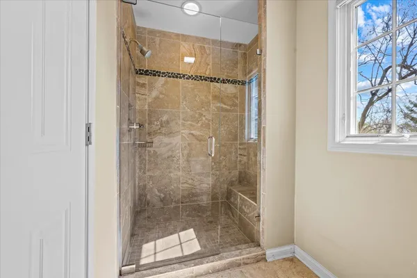 $1,350,000 | 1303 Glencoe Avenue, Highland Park, IL 60035