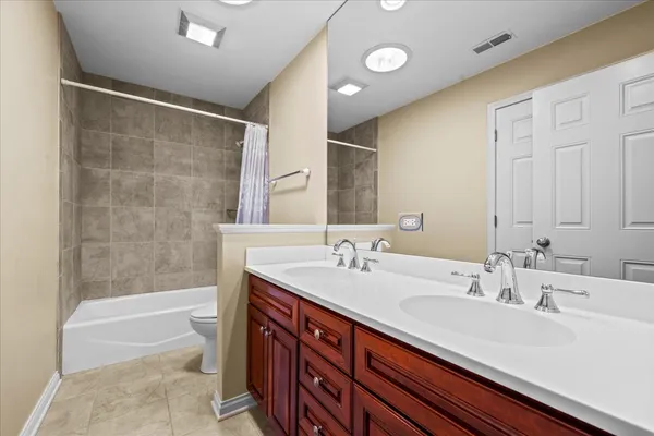 $1,350,000 | 1303 Glencoe Avenue, Highland Park, IL 60035