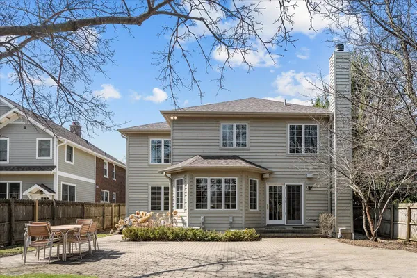$1,350,000 | 1303 Glencoe Avenue, Highland Park, IL 60035