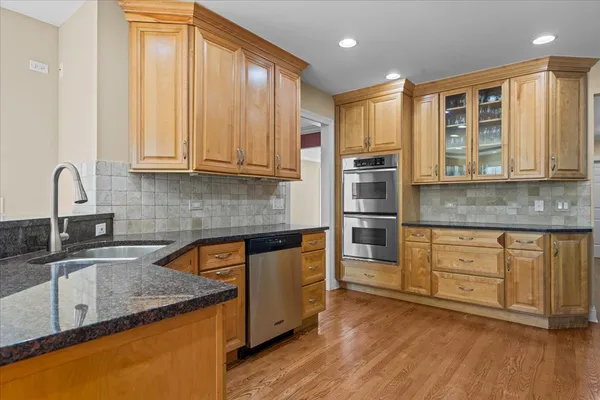 $1,350,000 | 1303 Glencoe Avenue, Highland Park, IL 60035