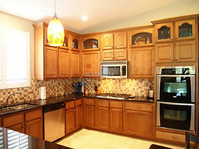 6811 Rose River Falls Street Las Vegas, NV 89131 - Photo 10 of 35 Property Photo.