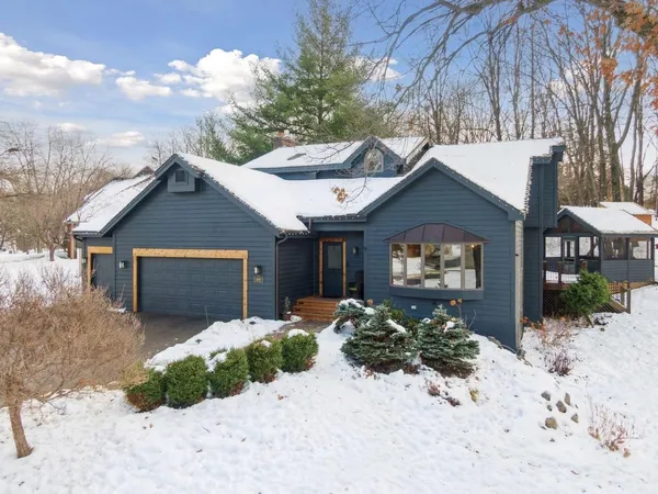 $985,000 | 26435 Noble Road, Excelsior, MN 55331