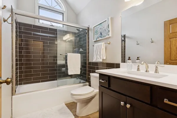 $985,000 | 26435 Noble Road, Excelsior, MN 55331