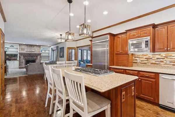 $985,000 | 26435 Noble Road, Excelsior, MN 55331