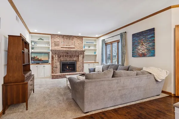 $985,000 | 26435 Noble Road, Excelsior, MN 55331