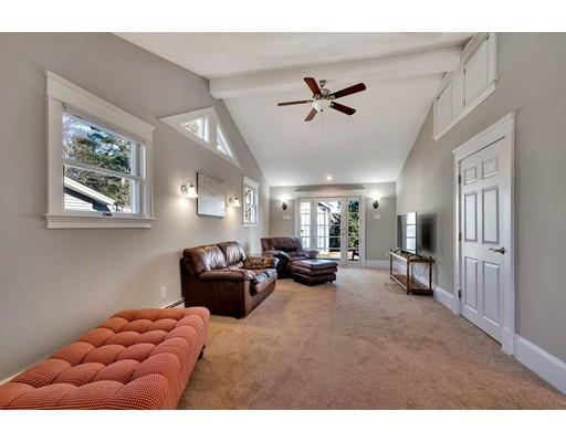 86 Lowther Road Framingham, MA 01701 - Photo 5 of 17 Gallery Image 5