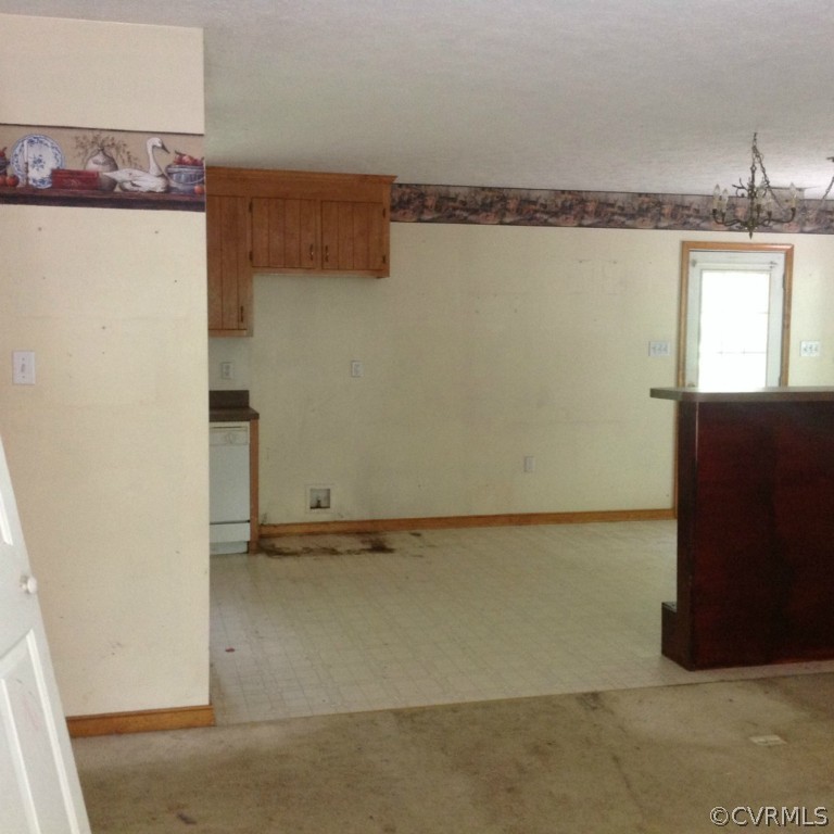 6508 Poplar Springs Road Sandston, VA 23150 - Photo 5 of 16 Gallery Image 5