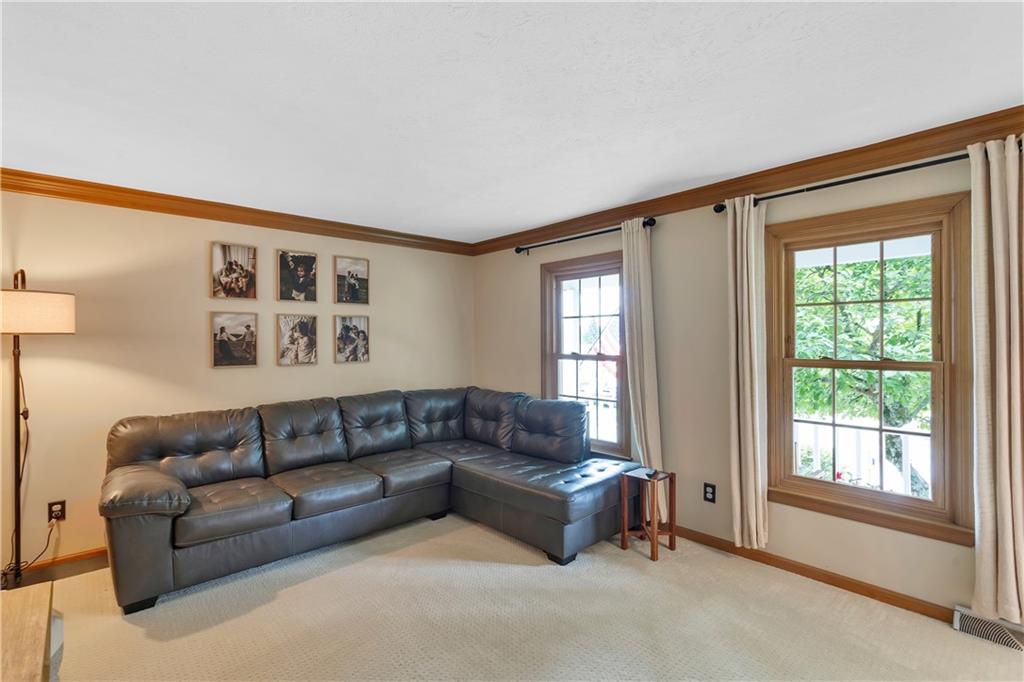 3 Sarah Court Irwin, PA 15642 - Photo 20 of 36 16x12 with Crown Molding, Neutral Carpet and Paint.
