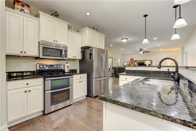 $2,000,000 | 304 Garland Way, Canton, GA 30115