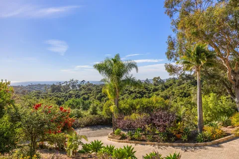 $4,000,000 | 2891 Hidden Valley Lane, Montecito, CA 93108