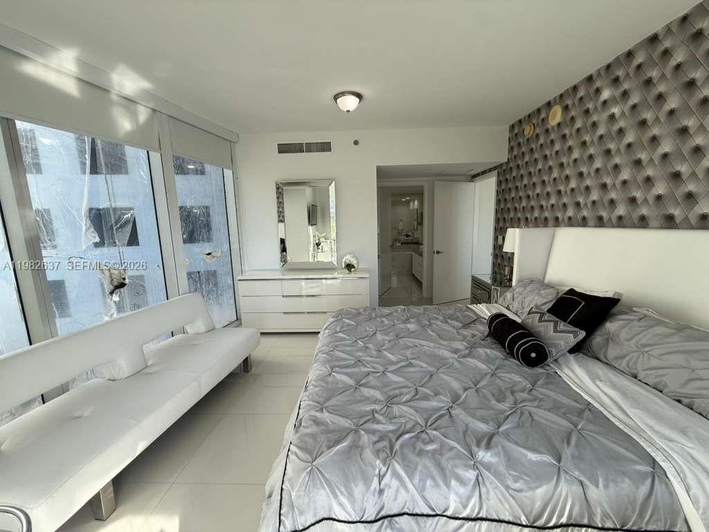 495 Brickell Avenue, Unit 511 Miami, FL 33131 - Photo 10 of 29
