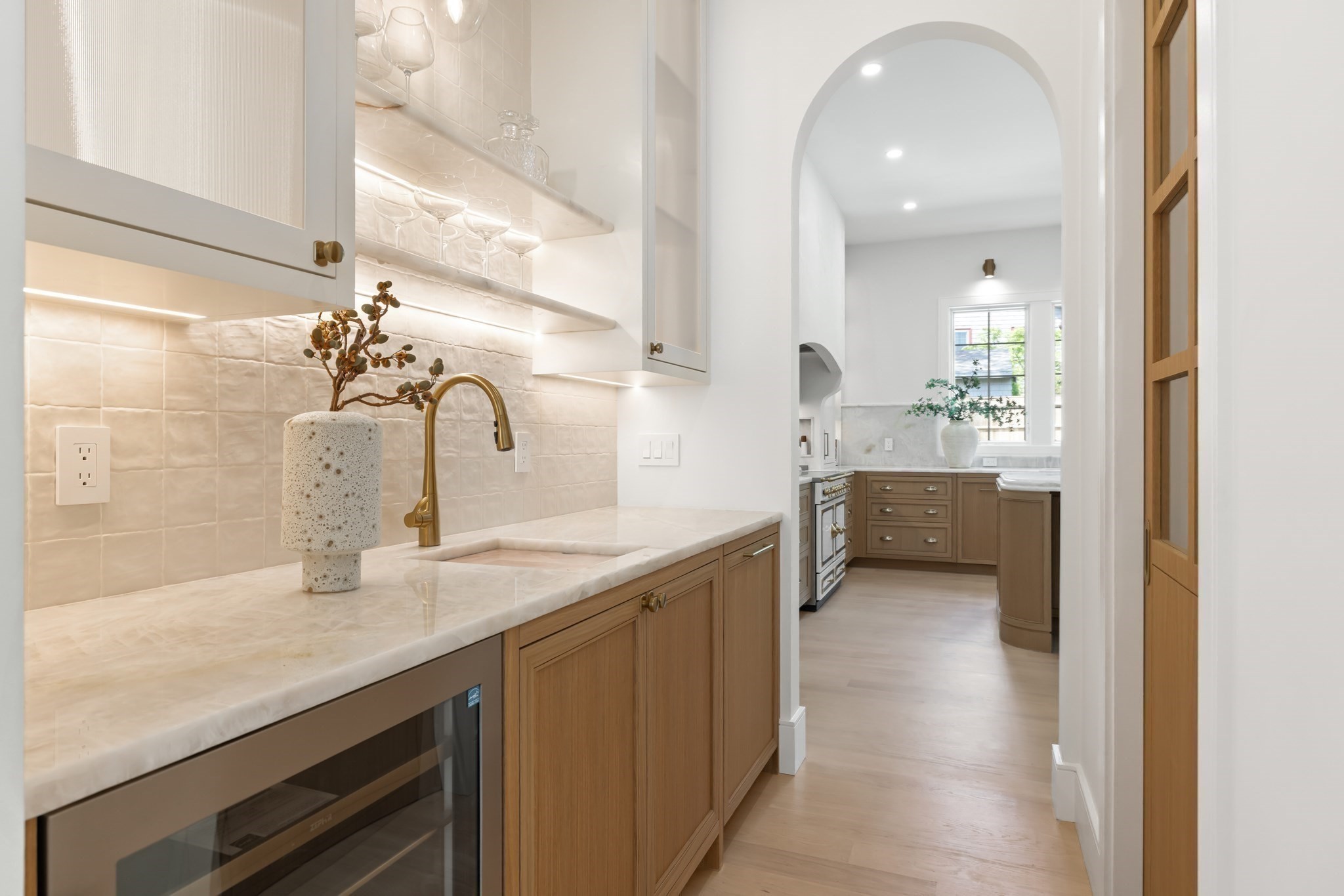 101 Alban Road Newton, MA 02468 - Photo 8 of 29 Gallery Image 8