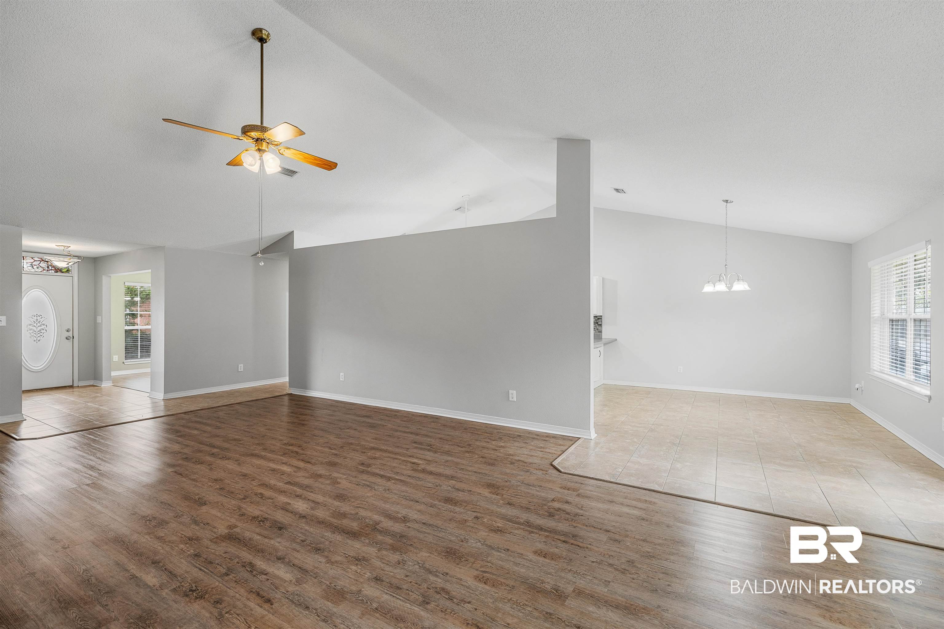 12892 Hunters Chase Foley, AL 36535 - Photo 10 of 40 Great Room
