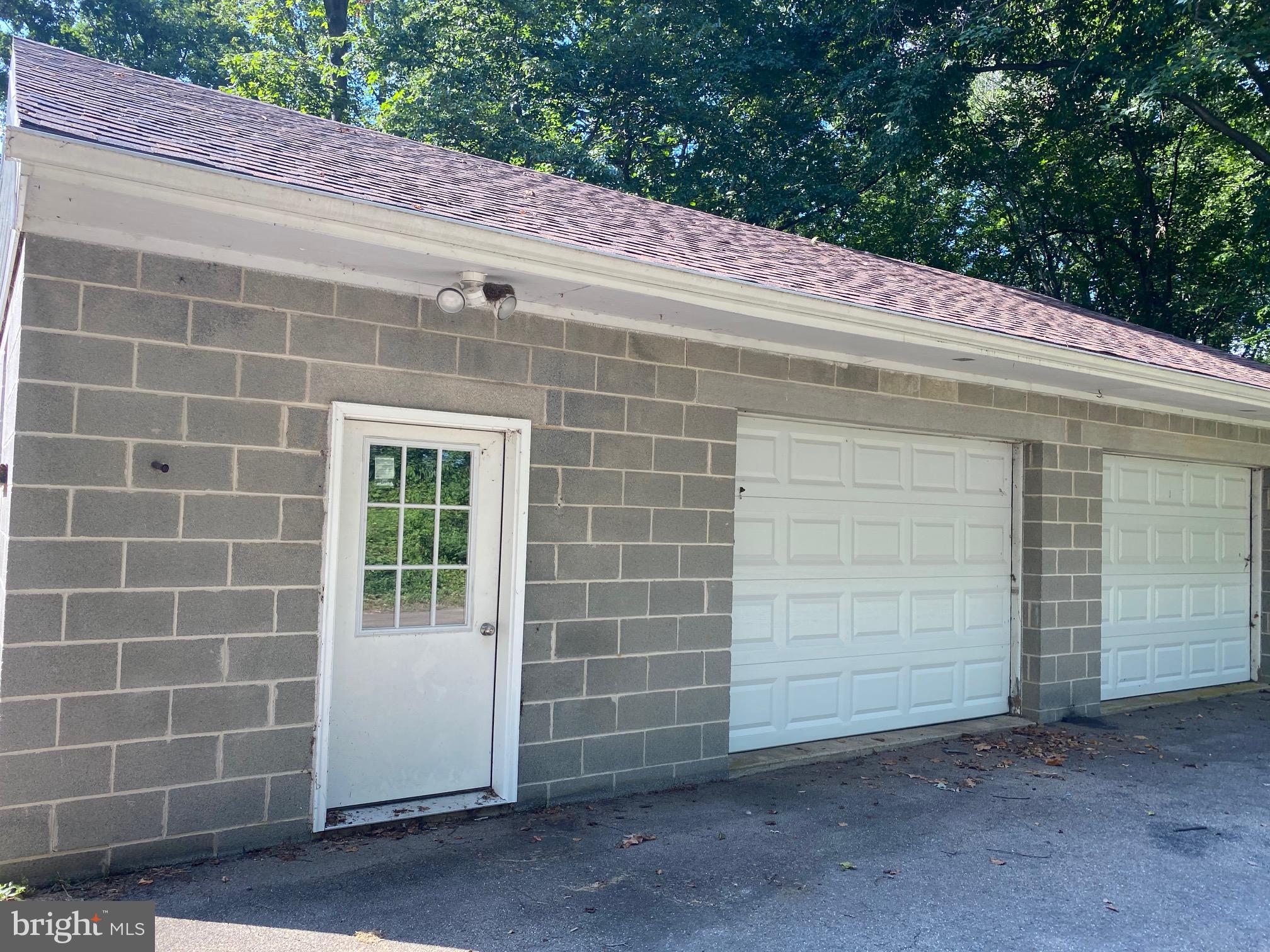 80 Kinseyville Road Nottingham, PA 19362 - Photo 5 of 19 Detached oversized 2-car garage