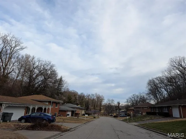 $99,000 | 9002 De Boupre St Street, East St. Louis, IL 62203