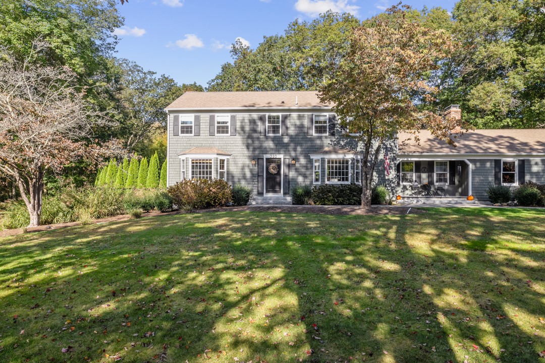 320 Stone Ridge Drive East Greenwich, RI 02818 - Photo 2 of 49